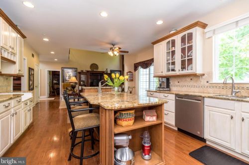 1599 Dreshertown Rd, Dresher PA  19025-1421 exterior