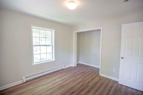 29 Theresa Ave, Salem NH  03079-3959 exterior