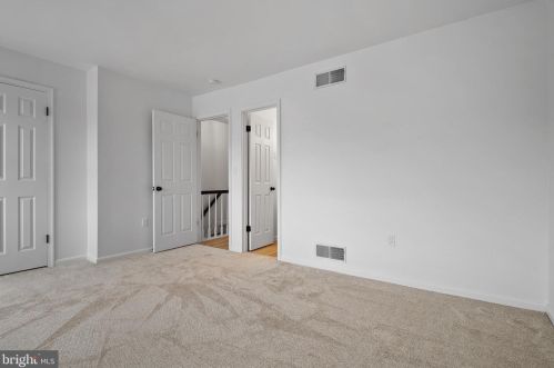 6027 Meade Ct, Harrisburg PA  17112-8546 exterior