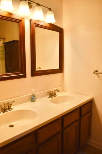 1366 Point Dr, Mount Pleasant SC  29466-9481 exterior