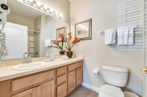 2459 Caravelle Cir, Kissimmee FL 34746-5809 exterior