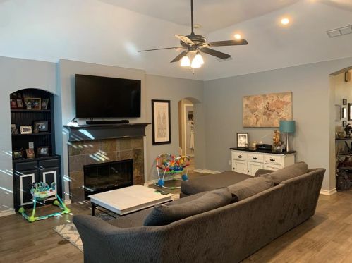 2012 Shumard Ln, Lewisville TX  75028-7621 exterior