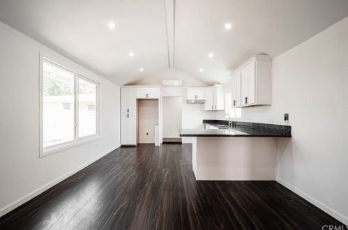 1073 Conejo Dr, San Bernardino CA  92410-4027 exterior