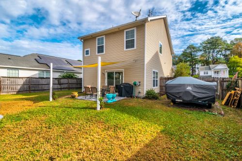 1528 Thoroughbred Blvd, Johns Island SC  29455-8520 exterior