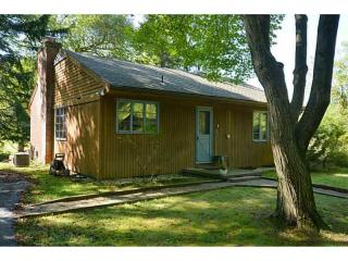 4024 Waters Ln, Gibsonia, PA 15044-9304