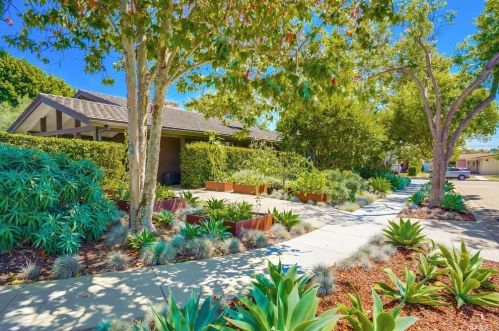 5459 Oleta Turn, Long Beach, CA 90815-4437