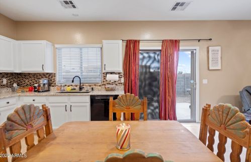 5014 6 St, Phoenix AZ 85012-1311 exterior