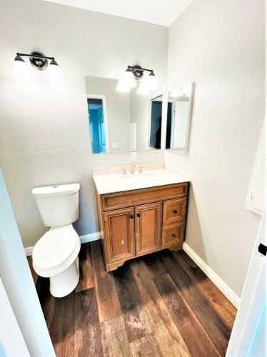 15621 California St, Tustin CA  92780-5009 exterior