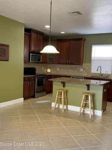 3153 Glenridge Cir, Merritt Island FL  32953-2963 exterior