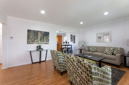 5634 Oliva Ave, Lakewood CA  90712-1612 exterior
