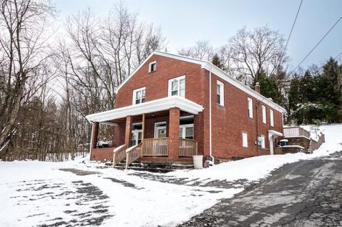 177 Bryson Rd, Gibsonia, PA 15044-7770