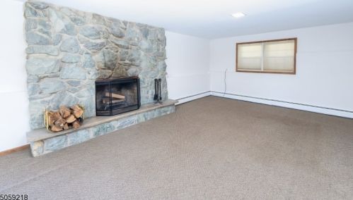 14 Alvin Rd, West Milford Lakes NJ  07480-1643 exterior