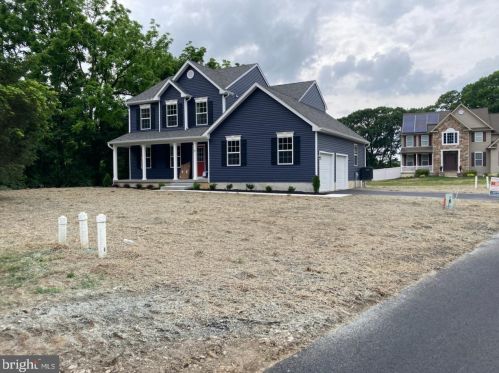 9 Gravers Ln, Blenheim, NJ 08012-5204