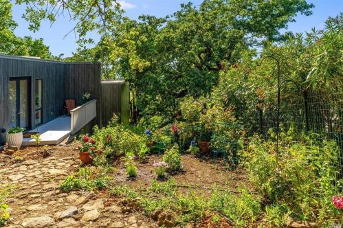 4833 Skycrest Way, Santa Rosa CA  95405-8798 exterior