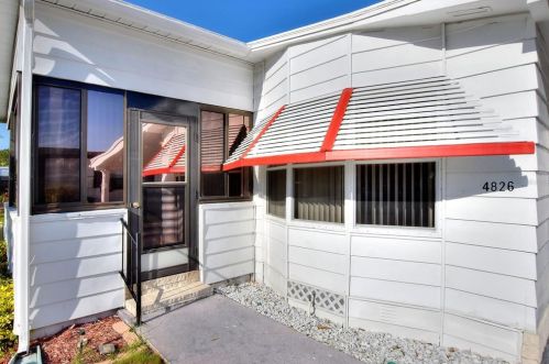 4826 Colonnades Cir, Lakeland FL  33811-1526 exterior