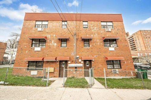 4175 Bronxwood Ave, Bronx, NY 10466-4597