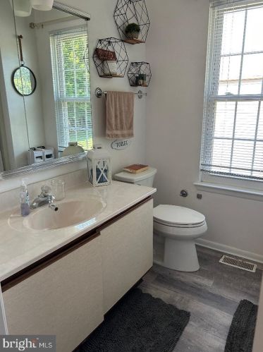 274 Cheyenne Dr, Bear DE  19701-2179 exterior