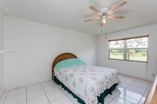 100 130th Ter, Hollywood FL  33027-1924 exterior