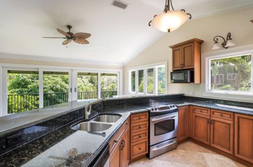 2718 Casey Ky Rd, Nokomis FL  34275-3306 exterior