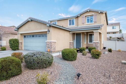 16731 Ukiah St, Victorville, CA 92394-1488