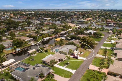 4919 3rd Ave, Cape Coral, FL 33914-7196