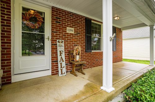 1394 Harold Stewart Pkwy, Pataskala, OH 43062-7598