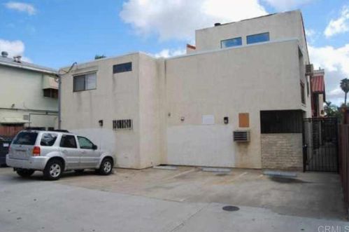 4446 48th St, San Diego, CA 92115-4506