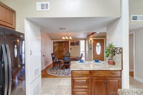 5551 Gala Ave, San Diego CA  92120-1807 exterior