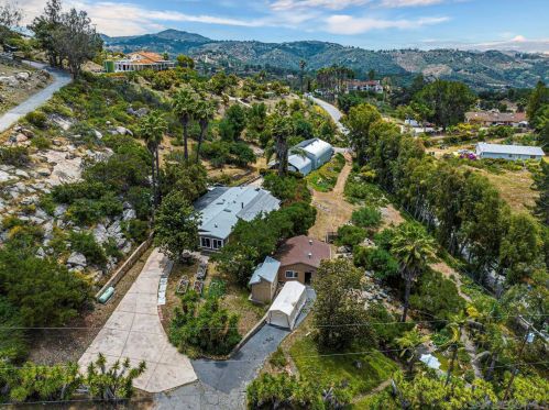 29079 Aerie Rd, Valley Center CA  92082-5728 exterior