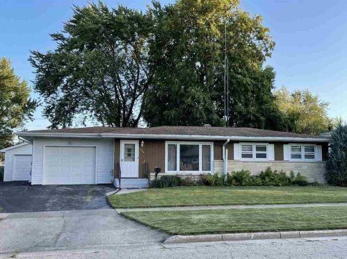 564 11th St, Fond Du Lac, WI 54935-4708