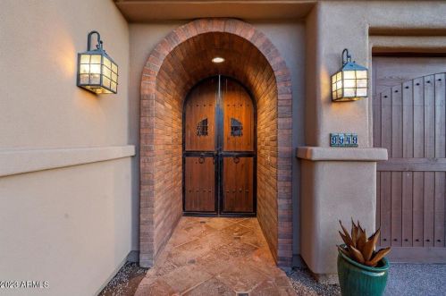 9949 Seven Palms Dr, Scottsdale, AZ 85262-1466