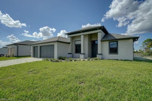 1412 16th Pl, Cape Coral, FL 33909-1620