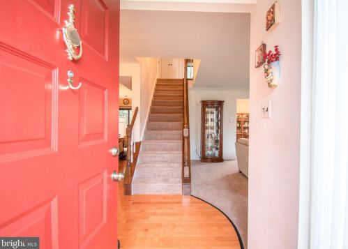 769 Chesham Turn, Southampton, PA 18966-4548
