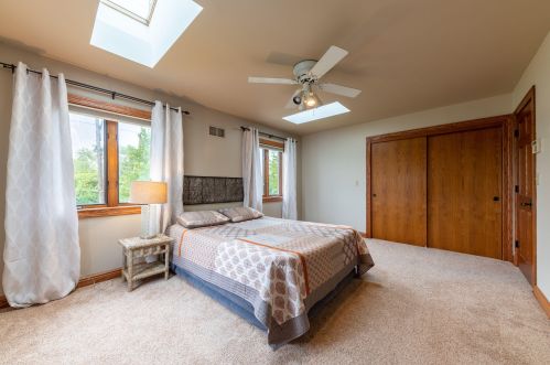 7021 Waterford Ave, Milwaukee WI  53220-2419 exterior