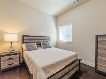 662 Dry Canyon Dr, Frisco, TX 75034-8935