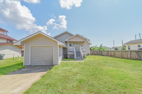 623 32nd St, Galveston TX  77550-1338 exterior