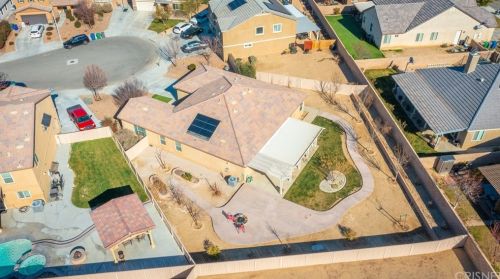 1724 Milling St, Lancaster CA exterior