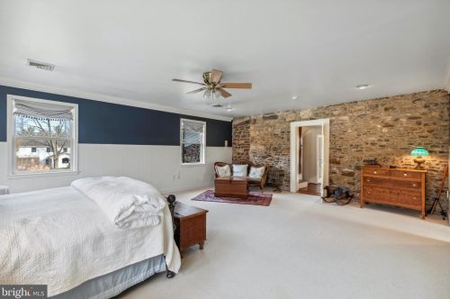 737 Hoover Rd, Blue Bell PA  19422-2015 exterior