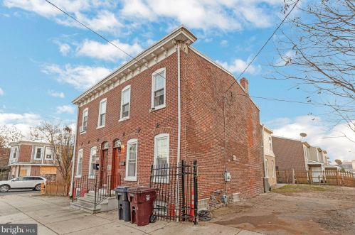 104 22nd St, Wilmington, DE 19802-4328