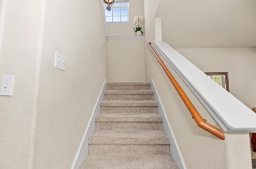 149 Pne Cv, Uhland TX  78640-5842 exterior