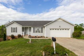 2133 Hollandale Cir, Columbia TN  38401-5692 exterior