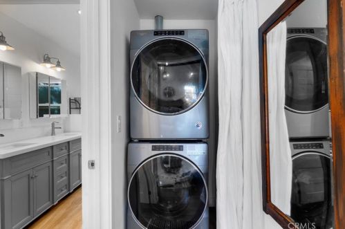 20020 Donora Ave, Torrance CA  90503-1910 exterior