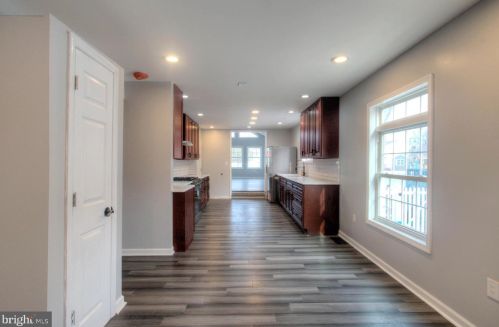 219 5th Ave, Runnemede NJ  08078-1313 exterior