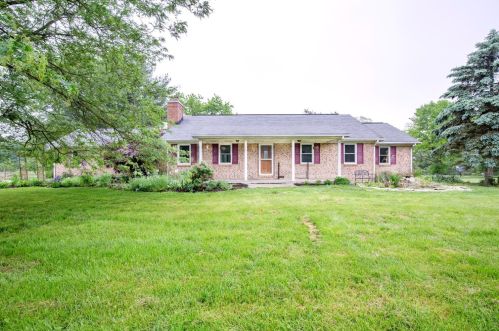 4440 Kimberly Ln, Stonelick, OH 45103-8200