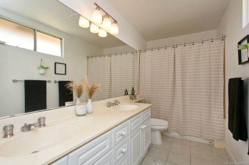 91-1502 Kuhia Pl, Ewa Beach HI  96706-4612 exterior