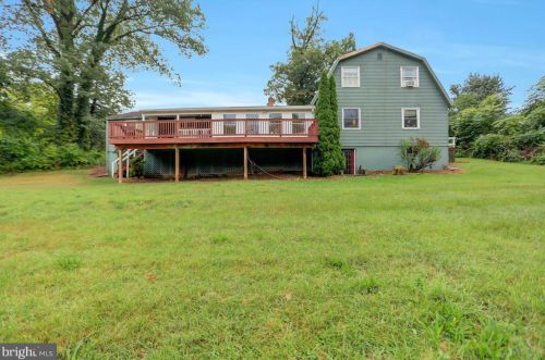 2148 Ritner Hwy, Carlisle PA 17015-9305 exterior