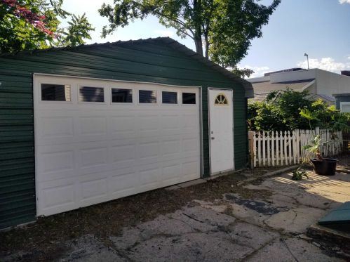 7 Holmes St, Nashua, NH 03060-9016