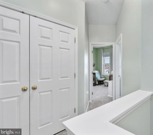 6029 Hot Spring Ln, Fredericksburg VA  22407-3708 exterior