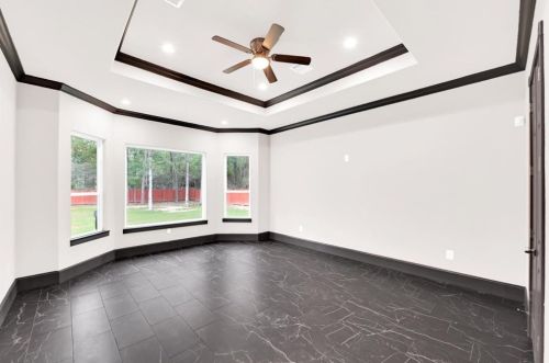 15475 Conroe Dr, Conroe TX 77384-3419 exterior