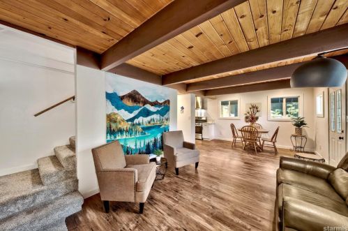 2161 Pinewood Dr, South Lake Tahoe CA  96150-5146 exterior